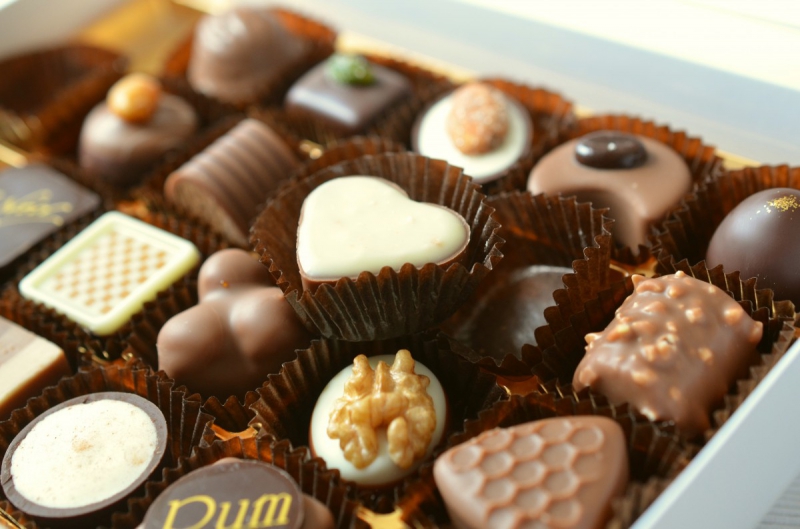 confiserie-ROCBARON-min_chocolates_food_candy_calories_nibble_chocolate_heart-782043